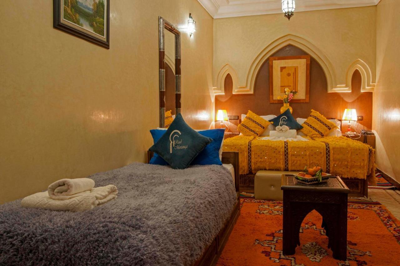 Riad Merzouga Marrakesh Exterior photo A guest room at the hotel