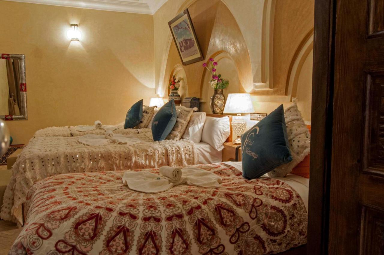 Riad Merzouga Marrakesh Exterior photo A bedroom at the hotel